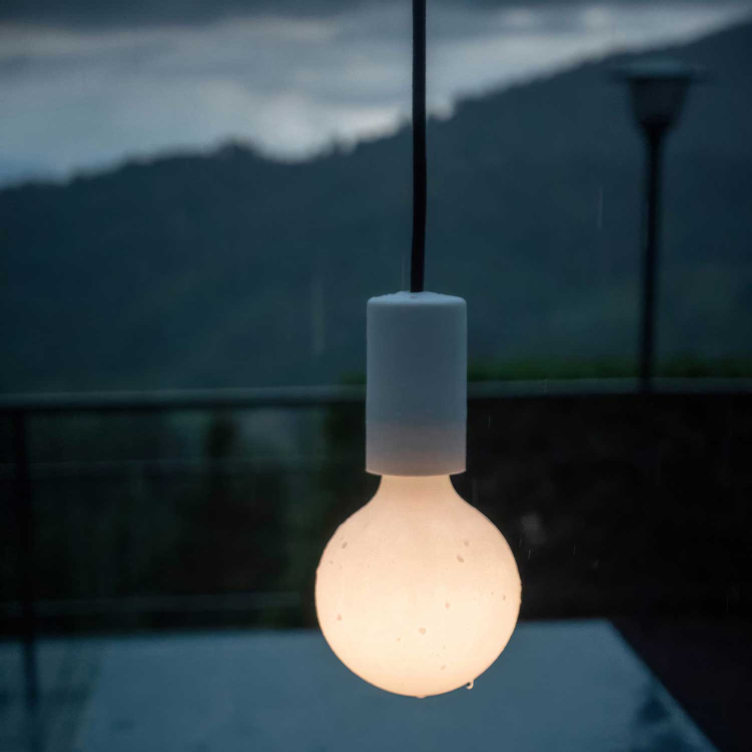 Modulair ELEGANT Lampada da esterno con 5 m cavo tessile, decentatore, rosone e portalampada IP65 waterproof - Bianco
