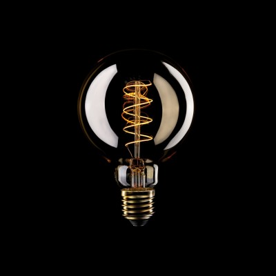 Ampoule dorée LED C06 Carbon Line avec filament en spirale Globe G95 4W E27 Dimmable 1800K