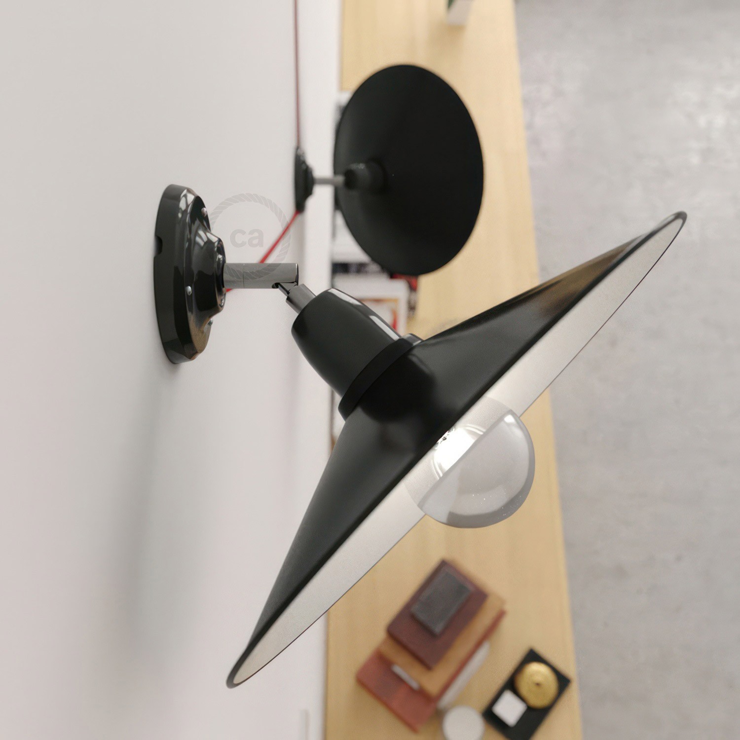 Fermaluce 90° met Swing-lampenkap, verstelbare porseleinen wand- of plafondlamp
