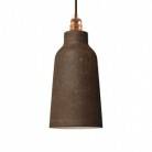 Hanglamp vervaardigd in Italië met textielkabel, keramische flessenkap en metalen afwerking
