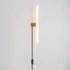 Lamp met stekker, metalen afwerking en lineaire LED S14d-lamp