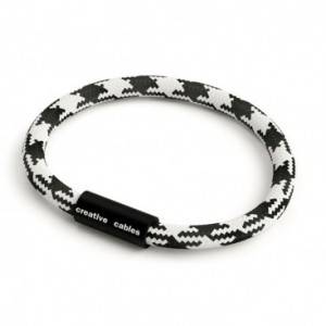 Bracelet avec fermoir magnétique noir mat et câble RP04 (effet soie bicolore Blanc-Noir)