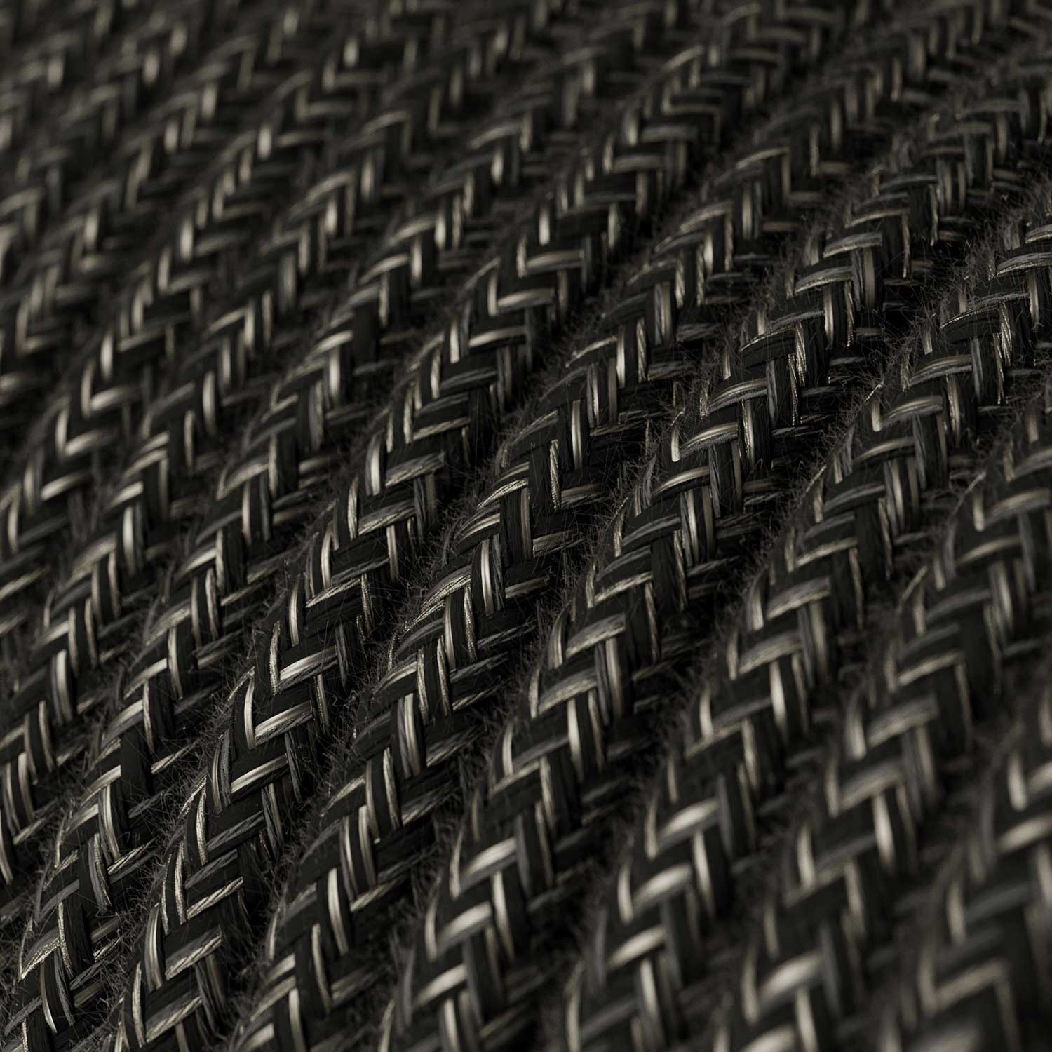 Spostaluce, het metalen lichtpunt compleet met E27 schroefdraadfitting, textielkabel en zijgaten