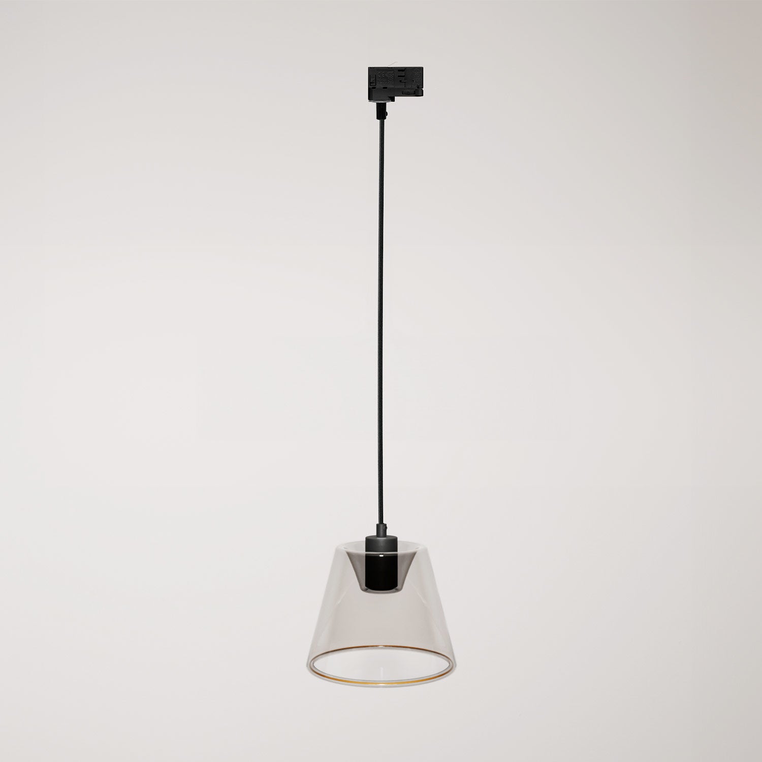 Sospensione per binari con lampadina Ghost a cono smoky - Nero